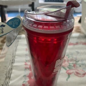 NWT Rove red BPA free leak-proof double wall insulated tumbler
